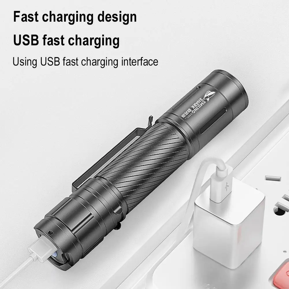 야외 미니 고휘도 손전등, 오래 지속되는 USB 고속 충전, 멀티 기어 조정 기능