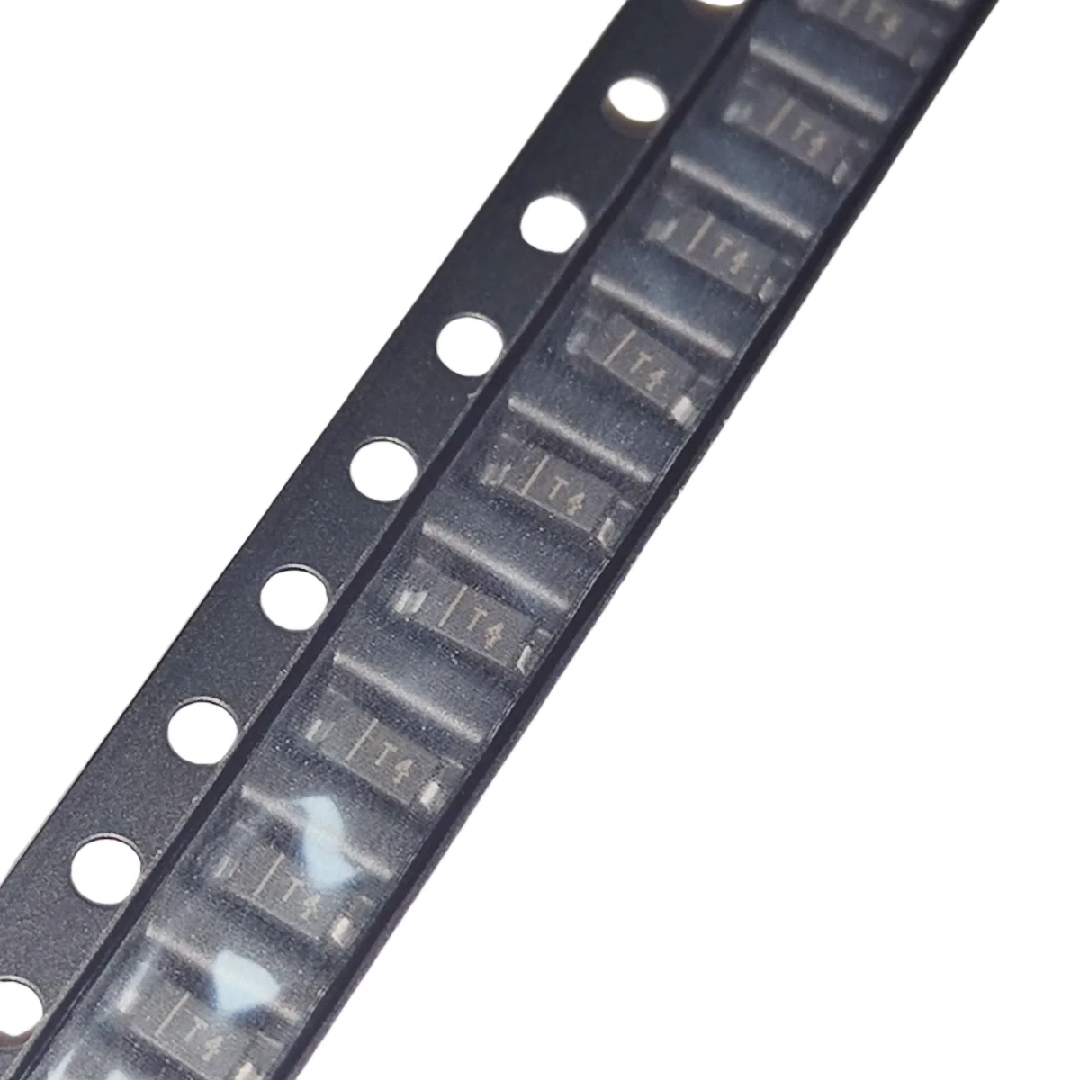 100pcs 1206 1N4148W T4 1N4148 IN4148 SOD-123 SMD Switching Diodes IC Chip New