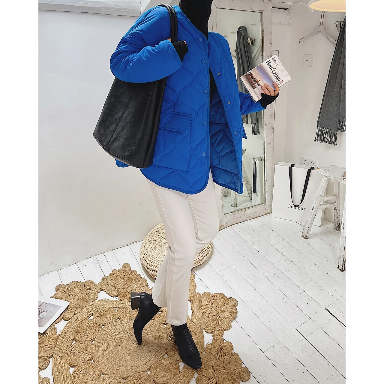 2022 Women's Bright Blue Winter Down Jacket Female Parka Puffer Padded