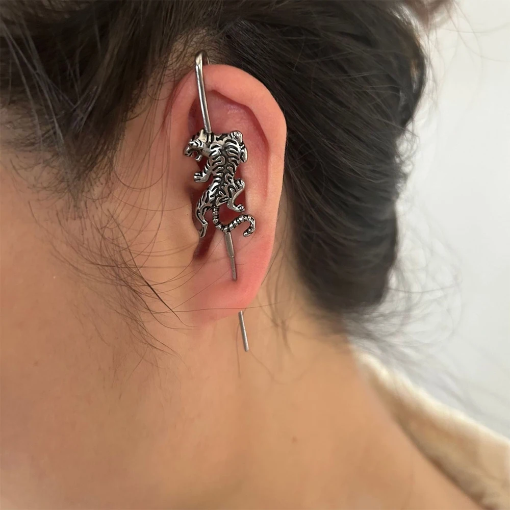 1PC Surgical Steel Cross Snake Tiger Lightning Ear Needle Hook