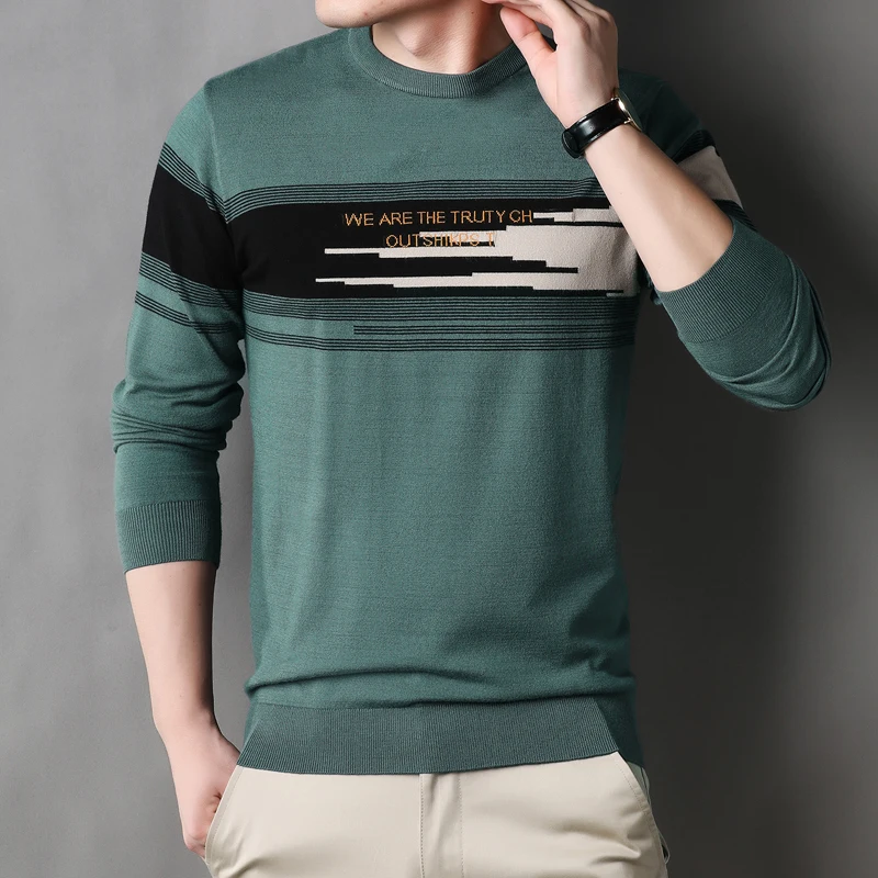

2023 New Autumn Men's Sweater Fashion Printing Warm Pullover Casual Heart Neckline Sweater Men Clothing