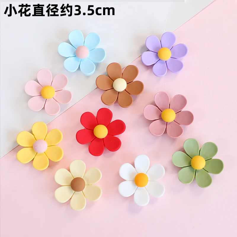 3 10pcs flowers