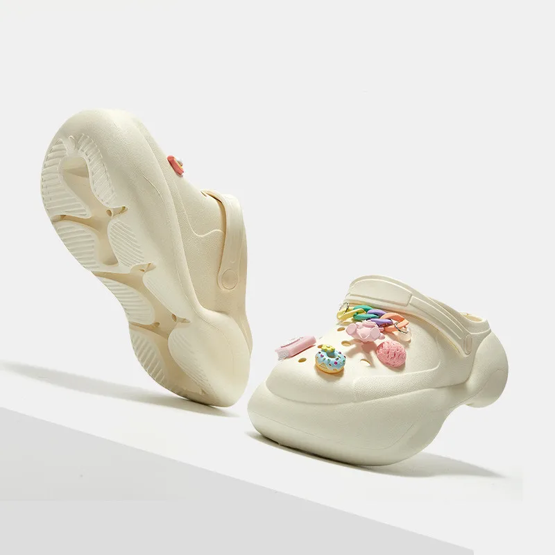 Love home hole shoes wear sandals outside in summer women's thick soled increased EVA home shoes personalized decorative beach