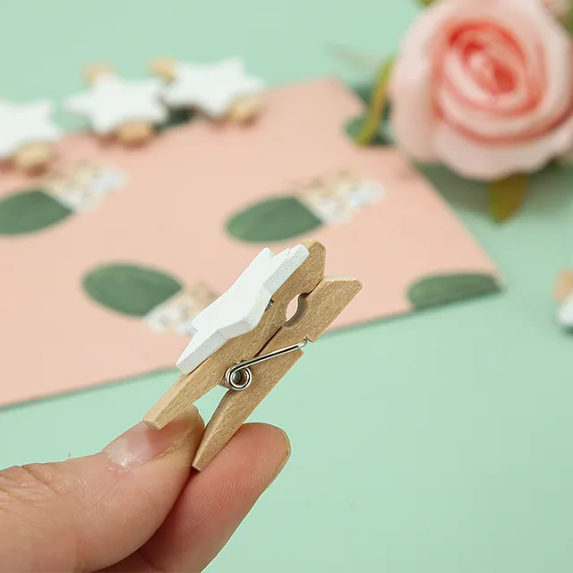 목재의 따뜻함이 가득한 기억의 보관함