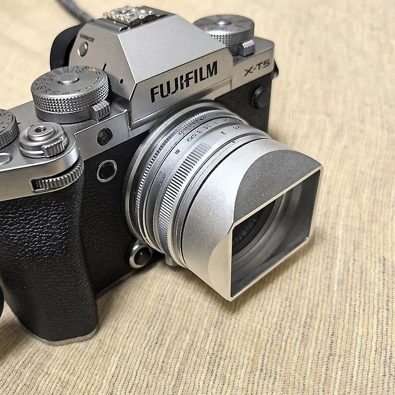 Screw-on Metal Square Lens Hood for VOIGTLANDER ULTRON 27mm F2