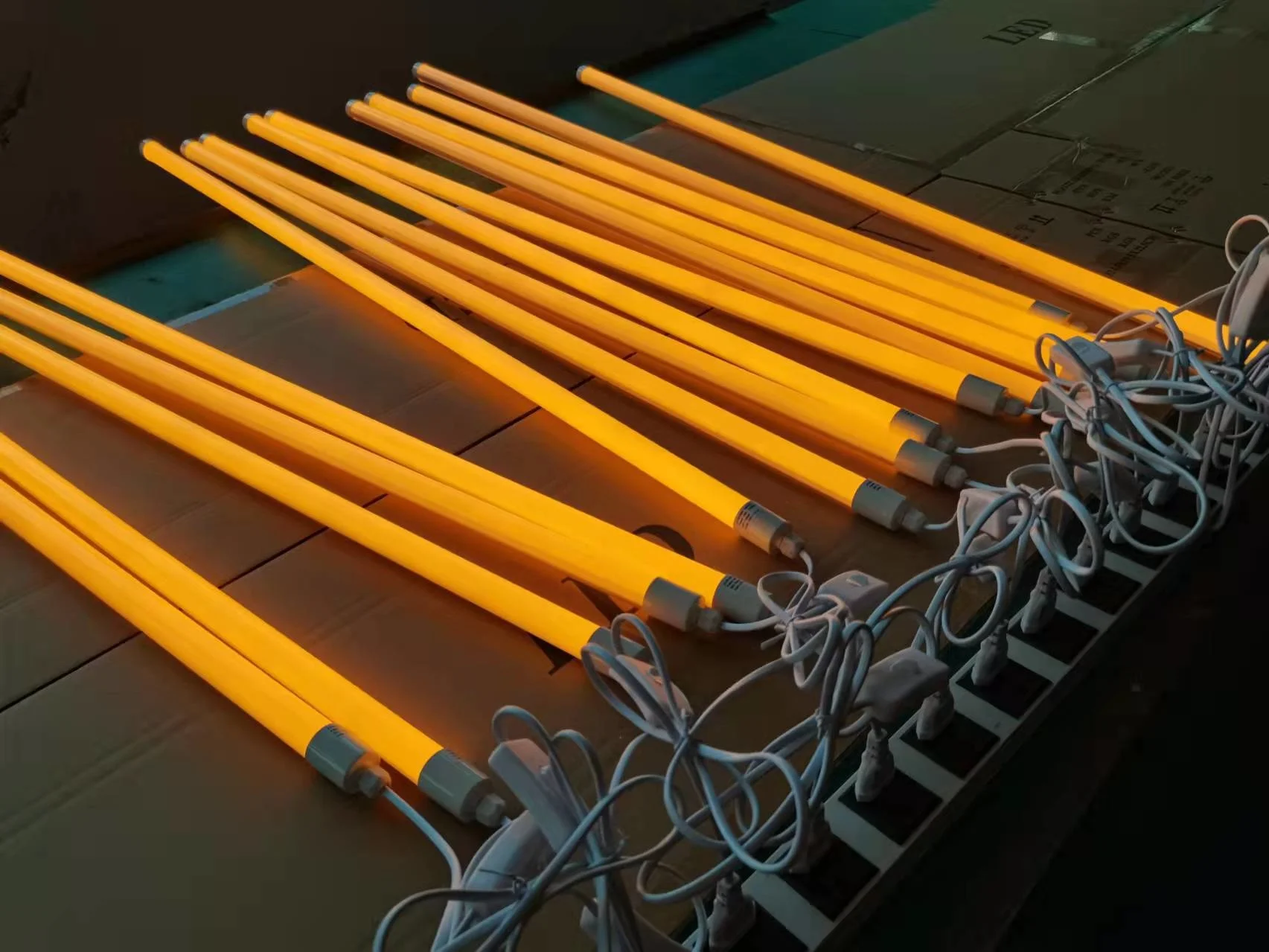 20pcs 1.5m 방수 튜브 라이트 5ft T8 형광 360 학위 조명 Ac110v AC220V 플러그 거실 장식