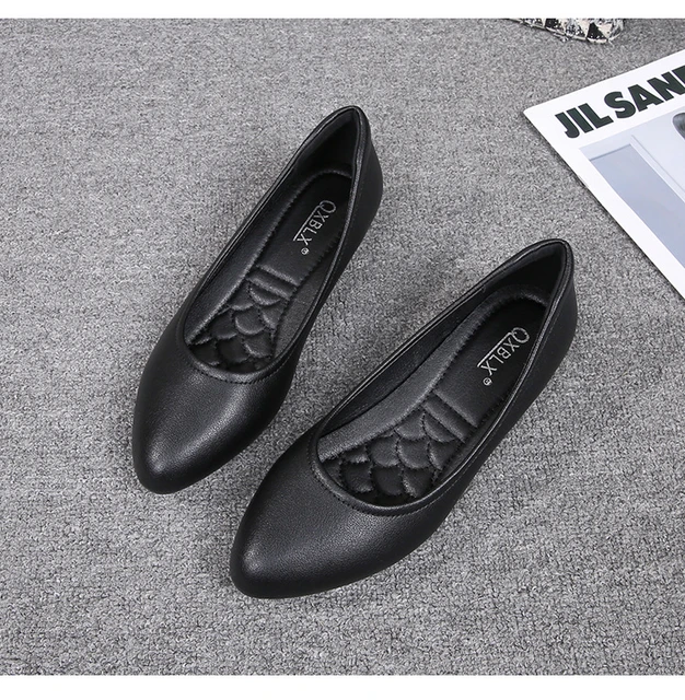 black pumps 1 inch heel