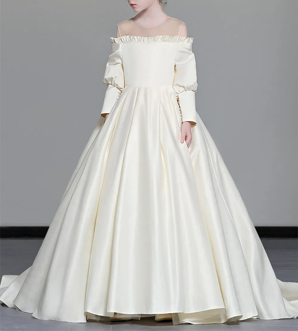 

Elegant Stain Flower Girl Dresses Scoop Neck Ruffles Ball Gown Vintage Long SleevePageant Girl Gowns for Wedding