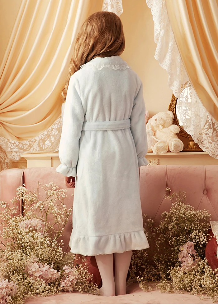 Vintage Toddler Girls Lace Flannel Bathrobe Children's Sleepwear Princess Bath Robes Nightwear Night-robe Pajamas.Kid's Clothes