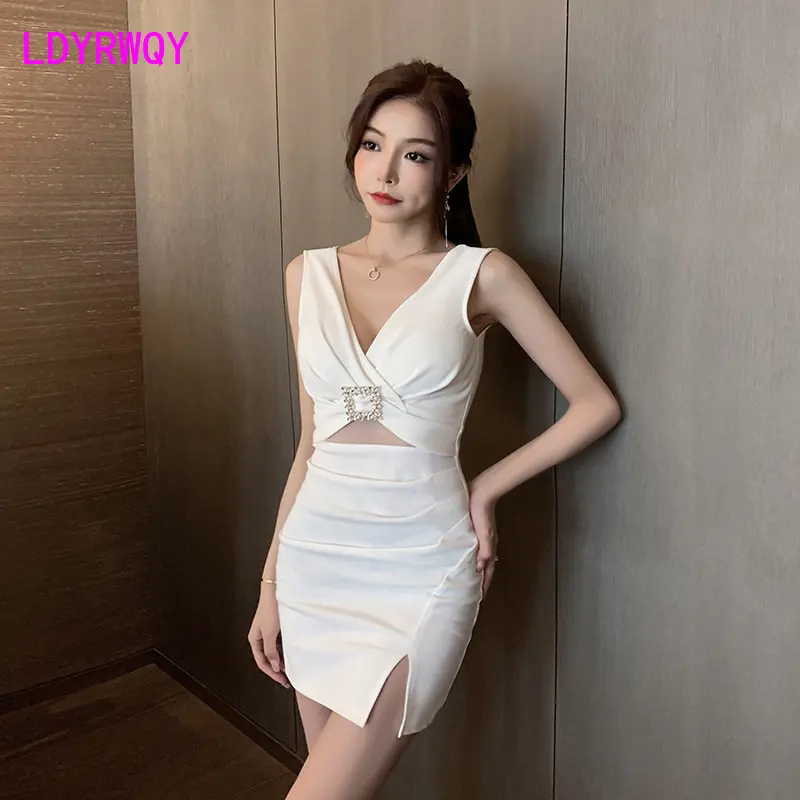 

Deep V low cut sexy dress fashion open belly slimming show thin buttocks female short technician work