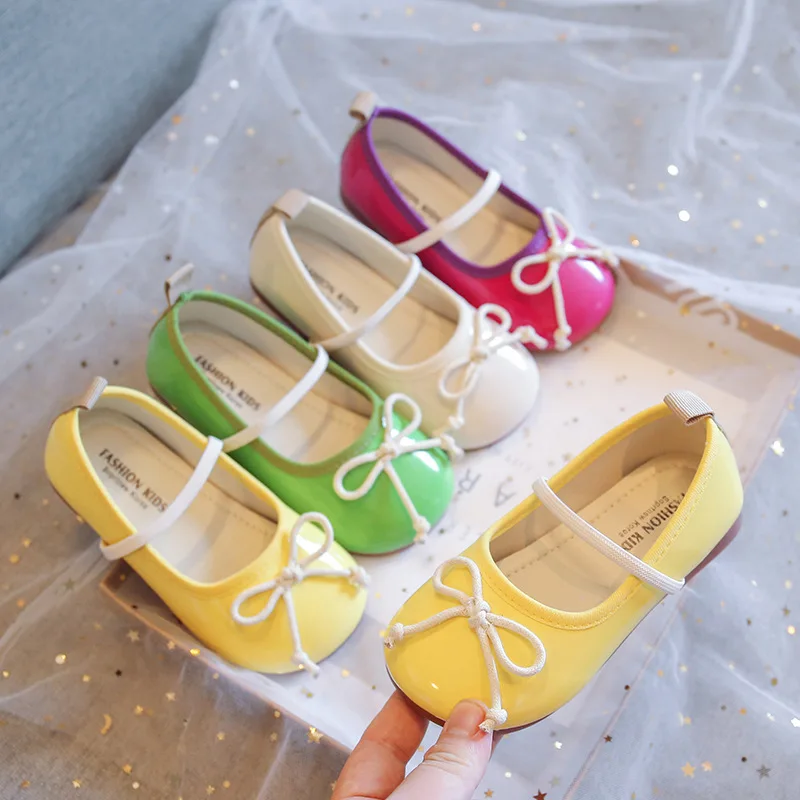 

Girls Shoes Spring and Summer Children's Leather Shoes 2023new Girls Princess Jelly Color Cute Bow Kdis Flat Show Leather Shoes