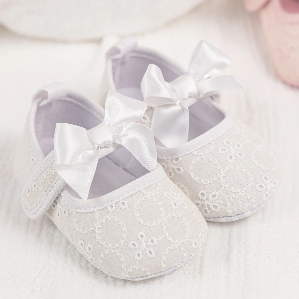 Four Seasons Newborn Baby Walking Shoes Classic Color Matching Bow Princess Shoes Baby Girl Anti-slip Soft Bottom Solid Color 2