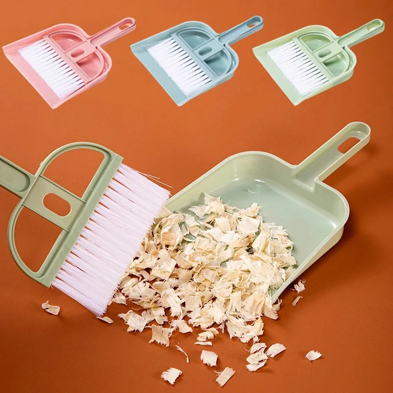 

Hamster Cage Small Broom Golden Bear, Flower Branch, Mouse And Rabbit Cleaning Supplies Hanging Storage Small Pet Accessories