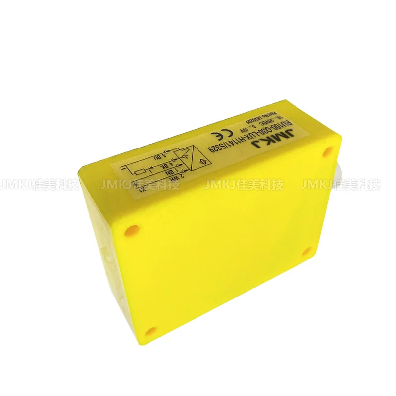 

Квадратный датчик расстояния