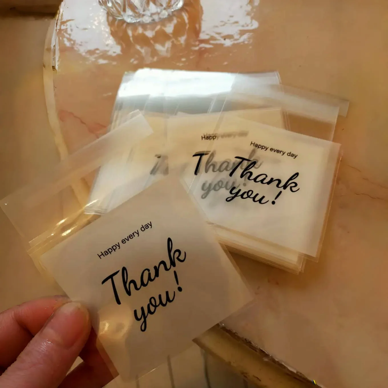 100 Stück danke Keks Plastiktüte selbst klebende Süßigkeiten Beutel für Hochzeit Geburtstags feier Geschenk Keks Backen Schmuck Verpackung – Detail 3