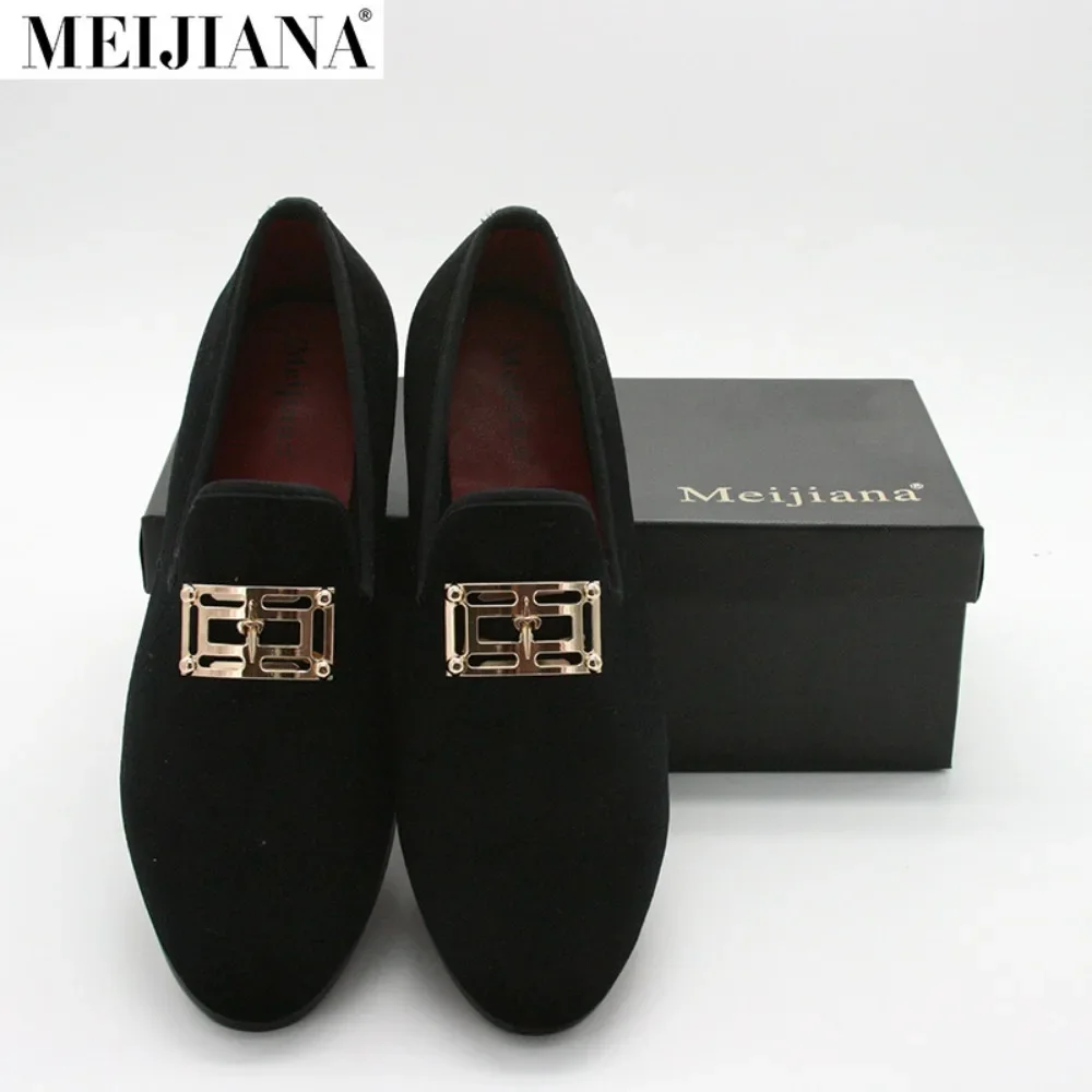 Рисунок 2 - Мужские бархатные лоферы