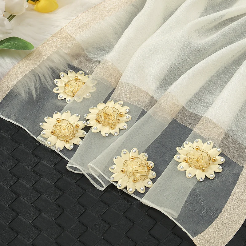 Рисунок 5 - Женский однотонный шарф из органзы