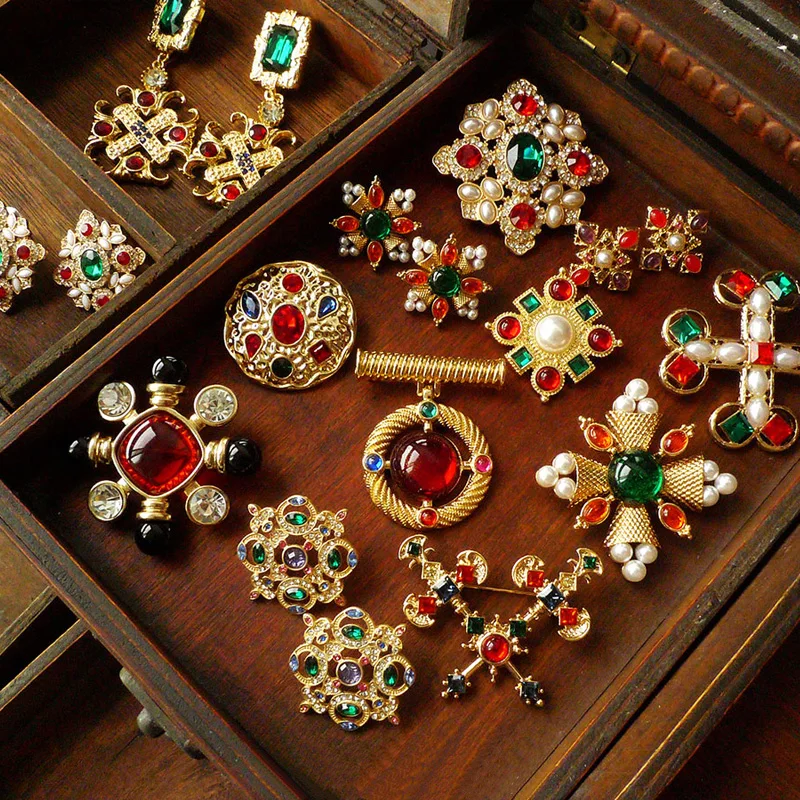 Antique Pins and Brooches