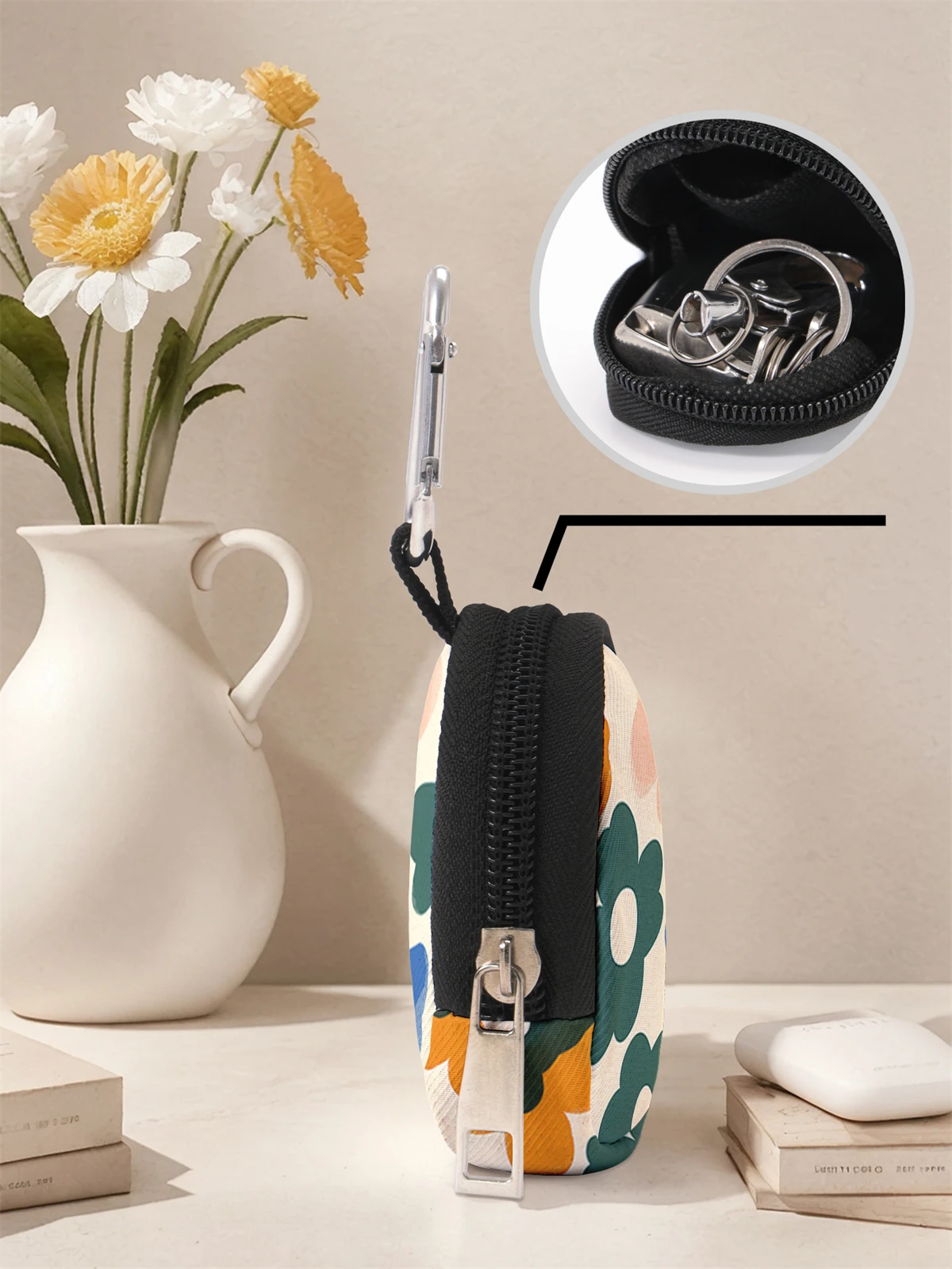 Flower pattern printed mini wallet, zipper change bag with hook clip, headphone key bag, suitable for men and women