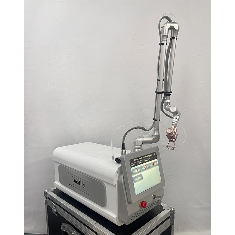 CO2 Laser Machine for Skin Carbon Peel Professional Fractional Laser Machine Portable CO2 Fractional Skin Firm co2 laser machine