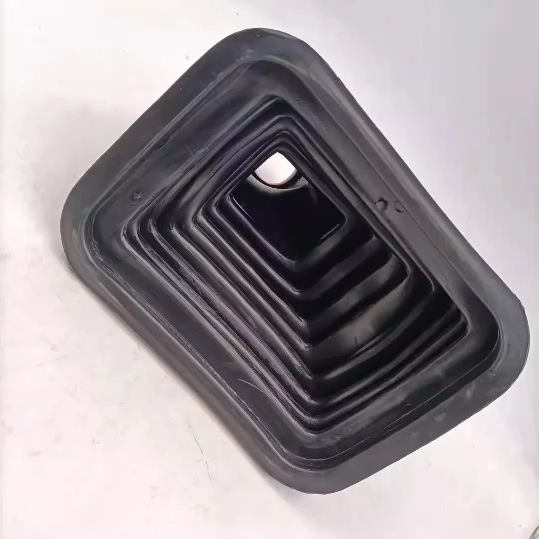For CNHTC SINOTRUK Dust Cover AZ9325240018 970024007 Hoka H7 Car Thickened Gear Lever Dustproof Cover Rubber Sleeve Truck Parts truck spare parts
