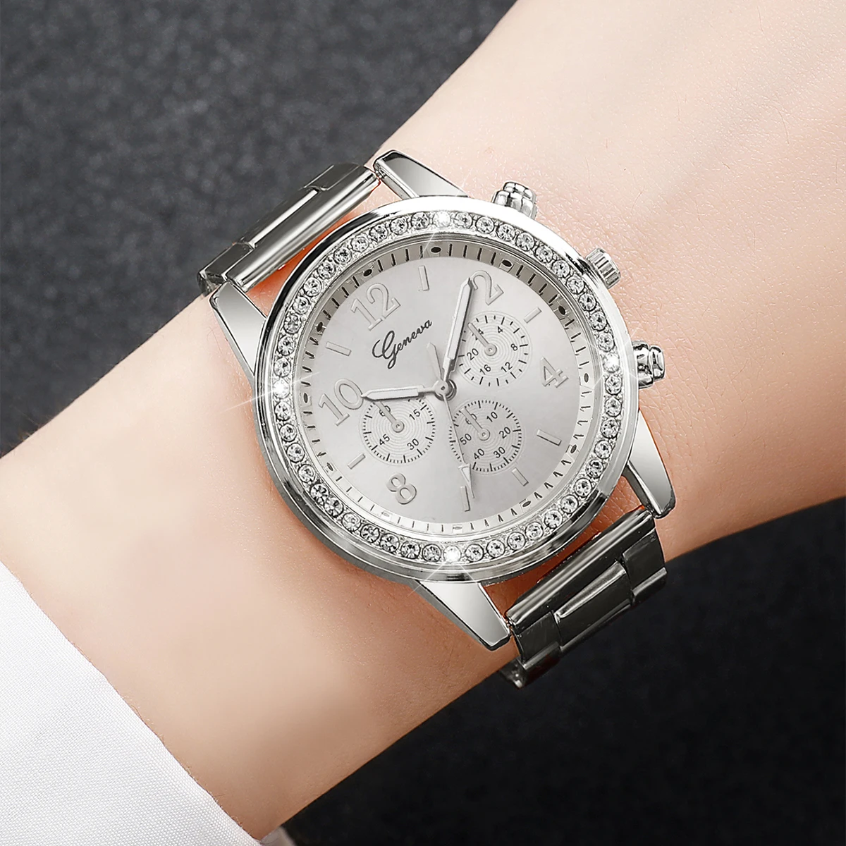 Leisure Women's Watch Three Eyes Stainless Steel Strap Fashion Women's Quartz Watch Gold Silver 2PCs Watch Set 3