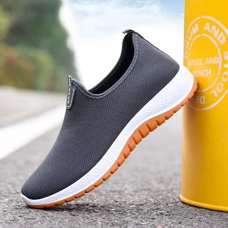 Mesh Breathable Shoes for Men Non-slip Wear-resistant Slip on Flat Casual Shoes Fashion Light Sport Walking Shoes 2