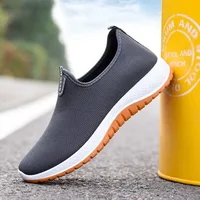 Mesh Breathable Shoes for Men Non-slip Wear-resistant Slip on Flat Casual Shoes Fashion Light Sport Walking Shoes 2