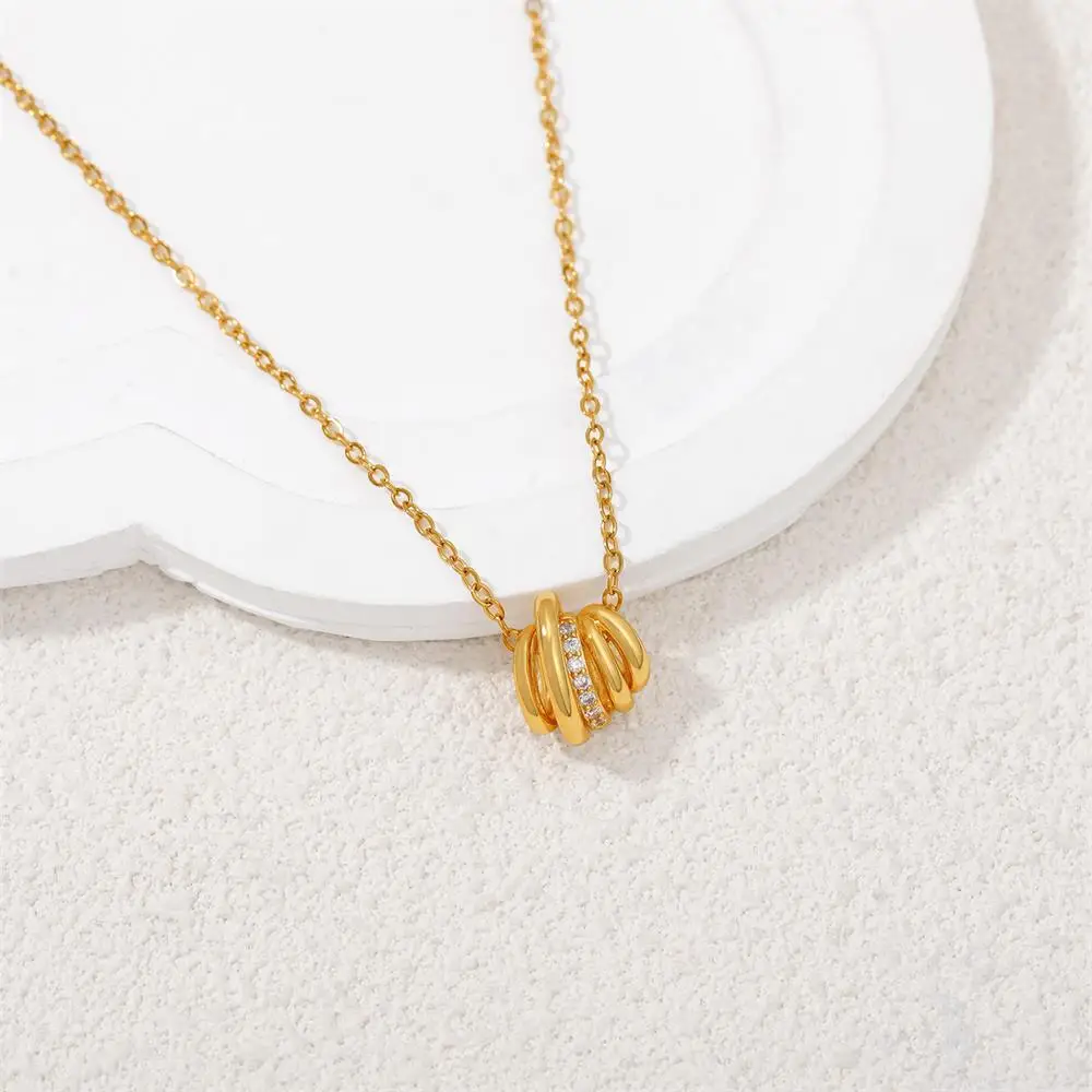 Classic Tiny Polycyclic Pendant Neckalce for Women Stainless Steel Zircon Golden Metal Chain Clavicle Choker Party Gifts Collar