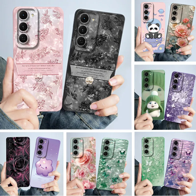 Fashion Simplicity Panda Flower Liquid Silicone Shockproof Soft Phone Case with Lens Protection