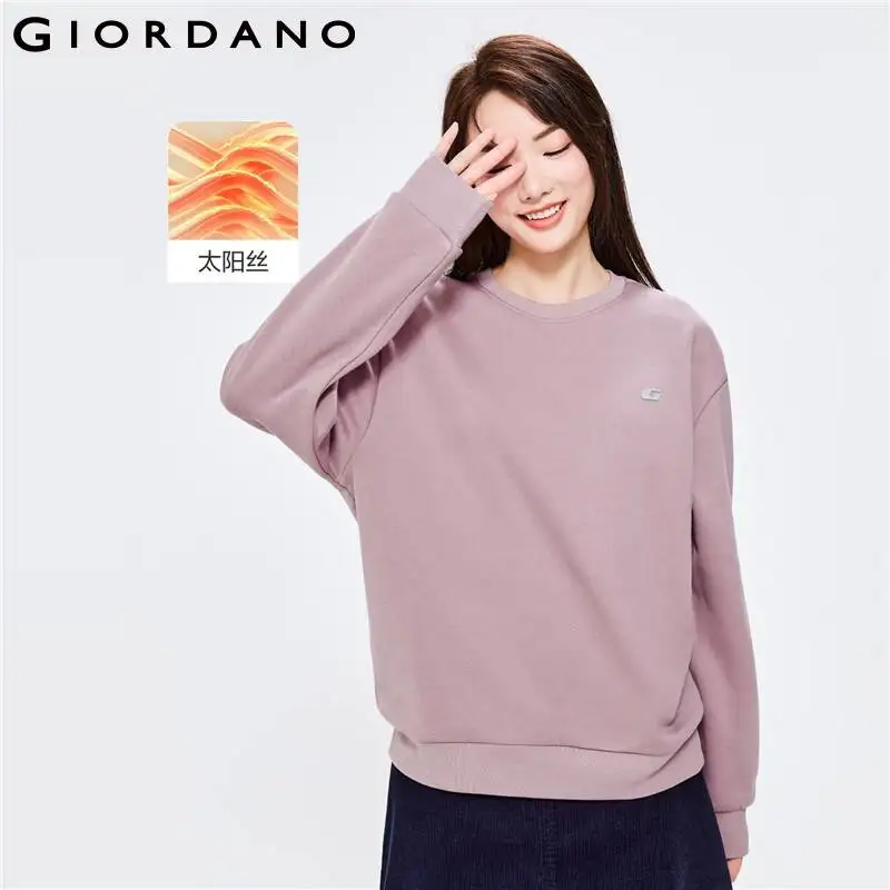 

GIORDANO Women Sweatshirts Thick SORONA Fleece-Lined Casual Sweatshirts Reflective Badge Crewneck Warm Sweatshirts 05322826