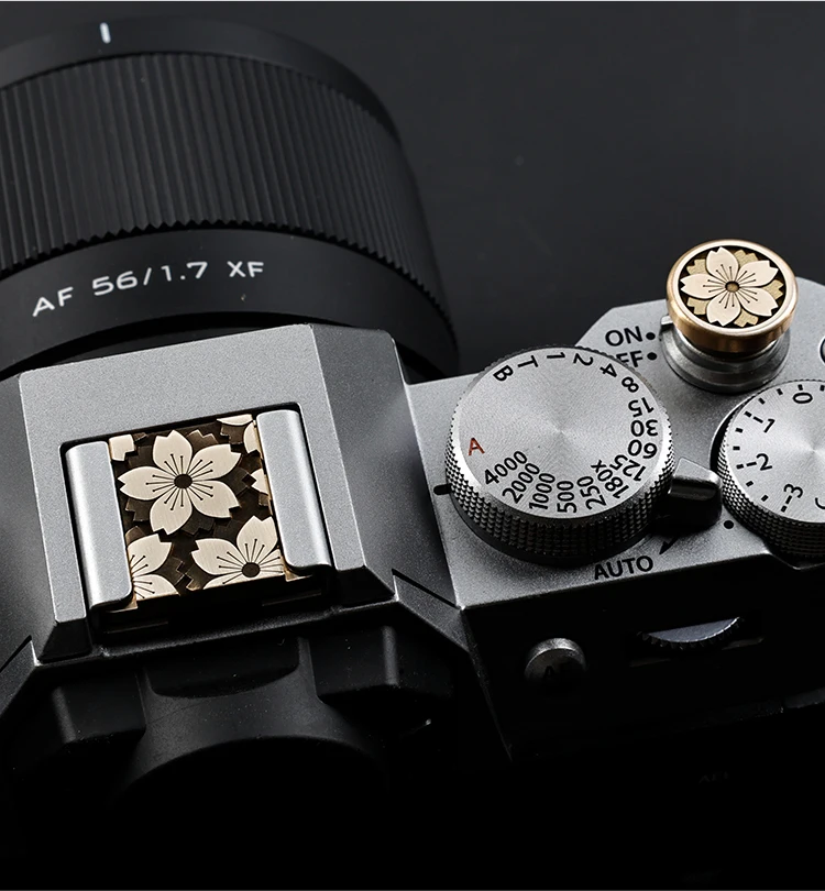푸지 X-T5, 캐논 R50, 니콘 Z50, 등과 같은 디지털 사진 액세서리에 적합한 브론즈 카메라 핫슈 커버