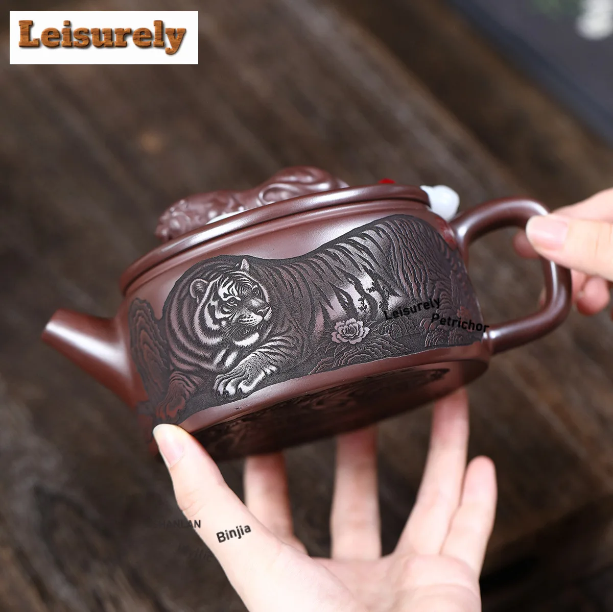 550ml Handmade Yixing Purple Clay Teapots Handmade Large Caliber Pot Raw Ore Stone Red Mud Kettle Zisha Tea Set Ornaments Gift