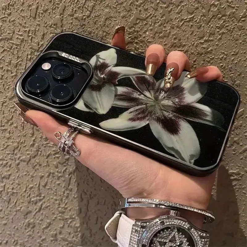 Lily Daisy Flower Design Phone Case