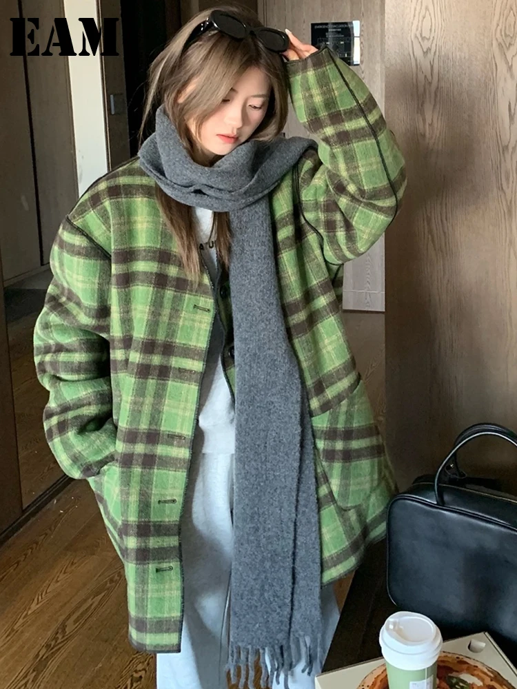 

[EAM] Green Plaid Lambswool Both Side Wear Big Size Woolen Coat New V-neck Women Jacket Fashion Autumn Winter 2024 1DH2398
