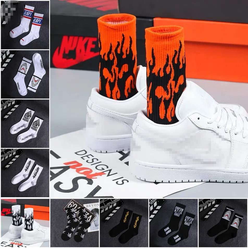 

1 pair Fashion Hip Hop Hit Color On Fire Crew Men Socks Red Flame Blaze Power Torch Hot Warmth Street Skateboard Cotton Socks