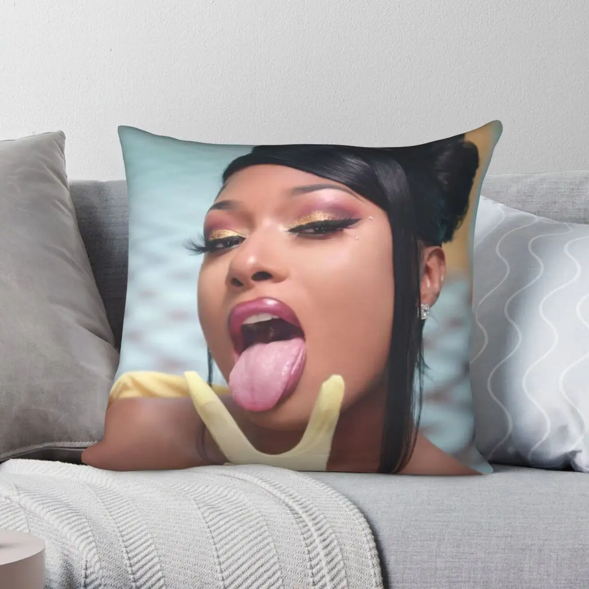 

Megan Thee Stallion Fan Art Merch Square Pillowcase Polyester Linen Velvet Creative Zip Decor Sofa Seater Cushion Cover