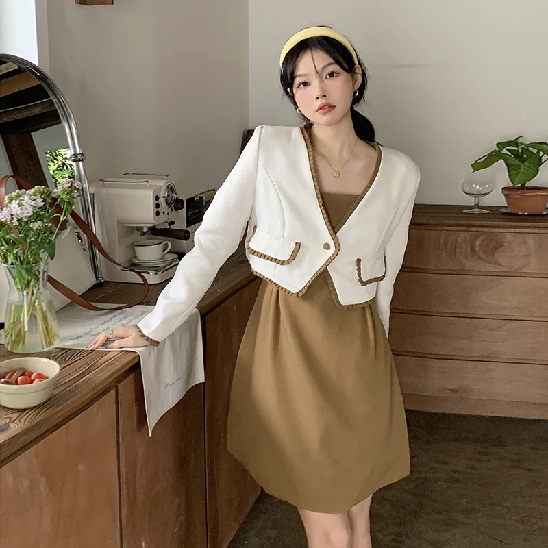 

Two Piece Set for Women Spring 2023 New French Solid Color Suspender Knee-length Dress + Single Button Cardigan Short Coat Suit