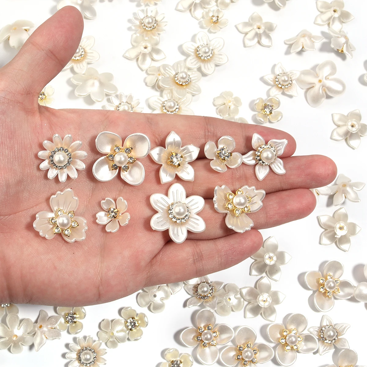 20개 모조 진주 꽃 모양의 라인스톤 버튼 비즈 공예 제작용 장 모자 옷 DIY 공예 재봉 액세서리