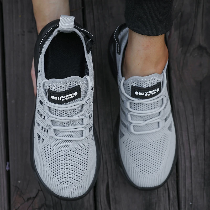 Men's Grey Road Running Shoes Lightweight Jogging Outdoor Mesh Casual Shoes Breathable Comfortable Non Slip Lace Up Sneakers