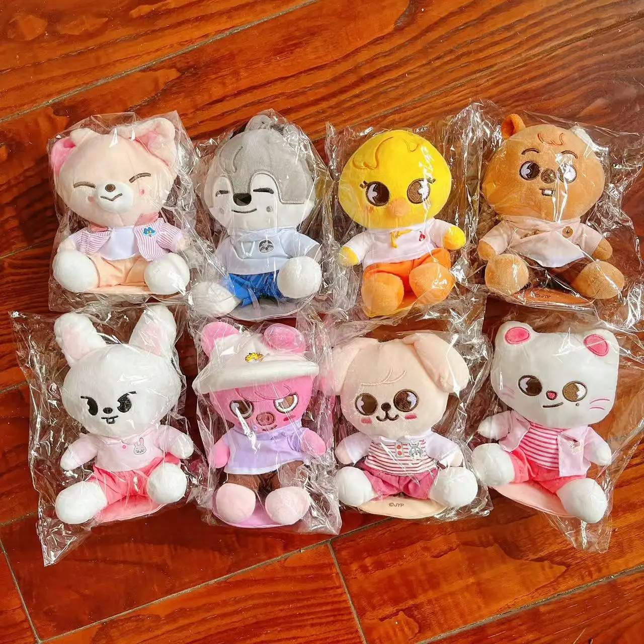 - Stray Kids AU Store