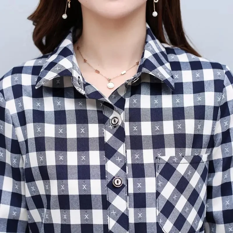 2023 Spring Clothes New Mother Plaid Shirt Women's Coat Middle-Aged and Elderly Casual Long-Sleeved Shirt Coat Women's Commuting