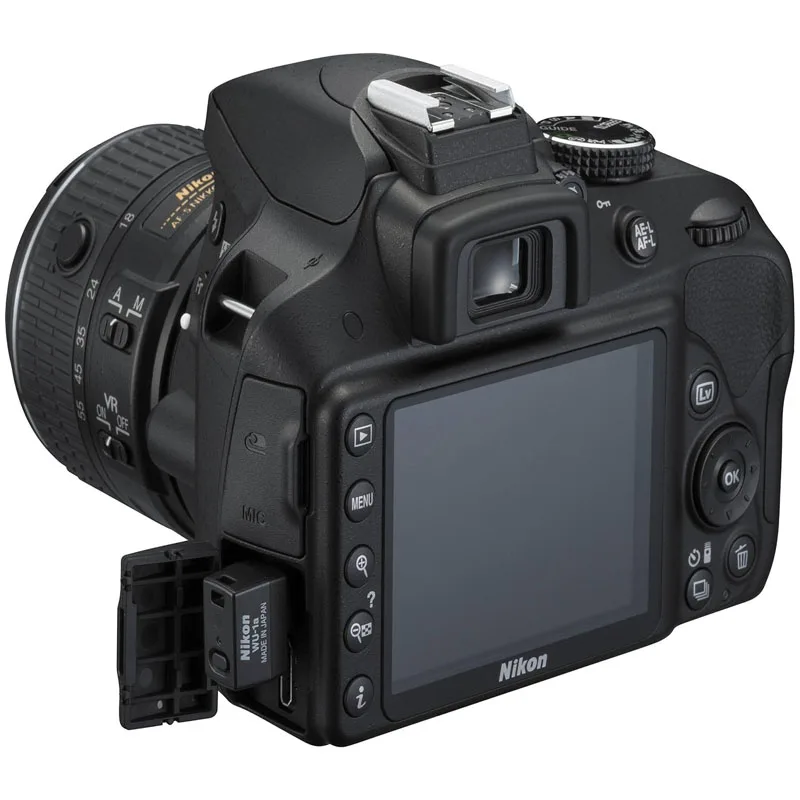 Nikon D3300 24.2 MP CMOS digital SLR camera autofocus-S DX Nikkor 18-55mm f/3.5-5.6G VR II zoom lens (99 NEW)