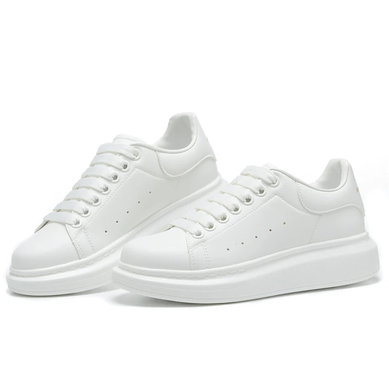 Stylish Comfort: Bestselling Versatile Fashionable Sneakers with Soft-Soled Casual Sports Shoes