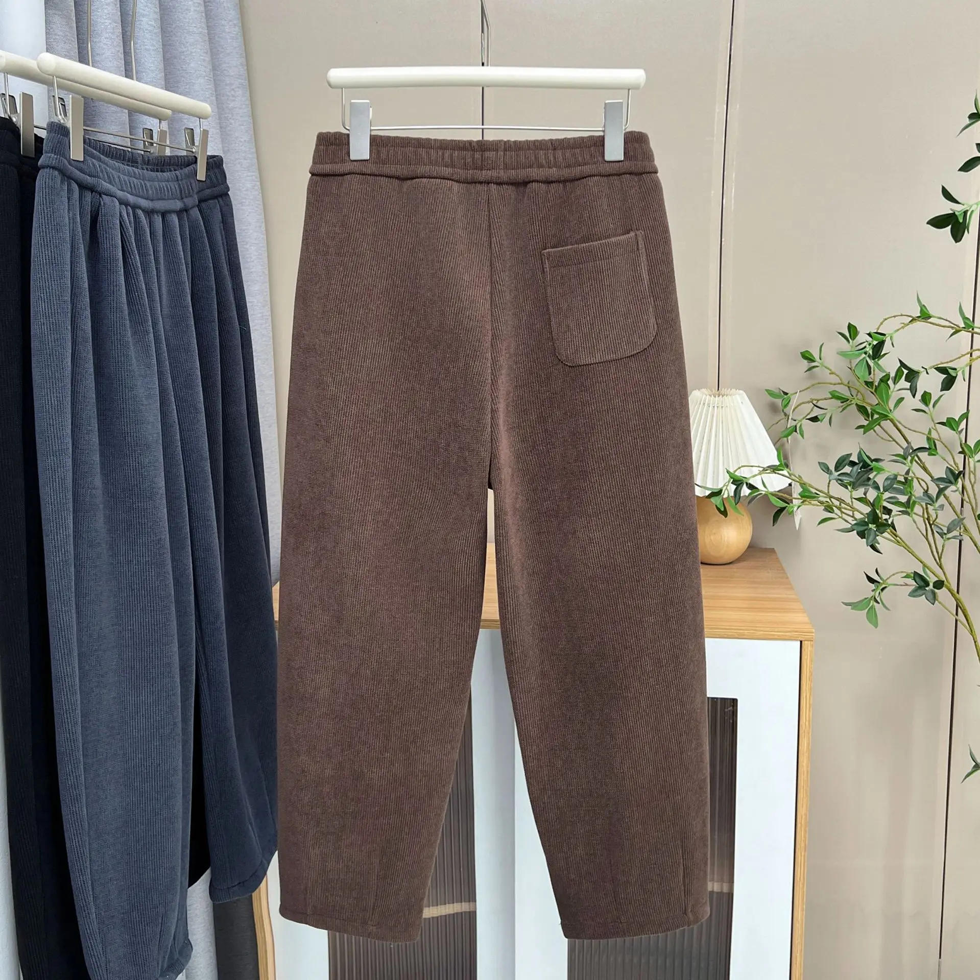 XXXXL Fashion Plus Size Women's Harem Pants For Autumn And Winter Casual Elastic Waist Fleece Ankle-Length Trousers 053