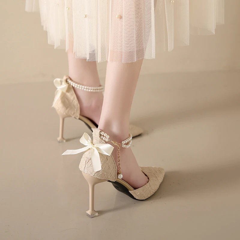 أحذية مجوفة جديدة لربيع وخريف 2025 مريحة وأنيقة وم...