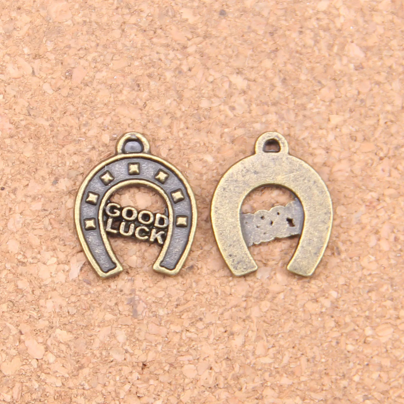 참 말굽, 행운의 17x14mm 앤티크 펜던트, 빈티지 티베트 실버 주얼리, DIY 팔찌 목걸이, 96 개
