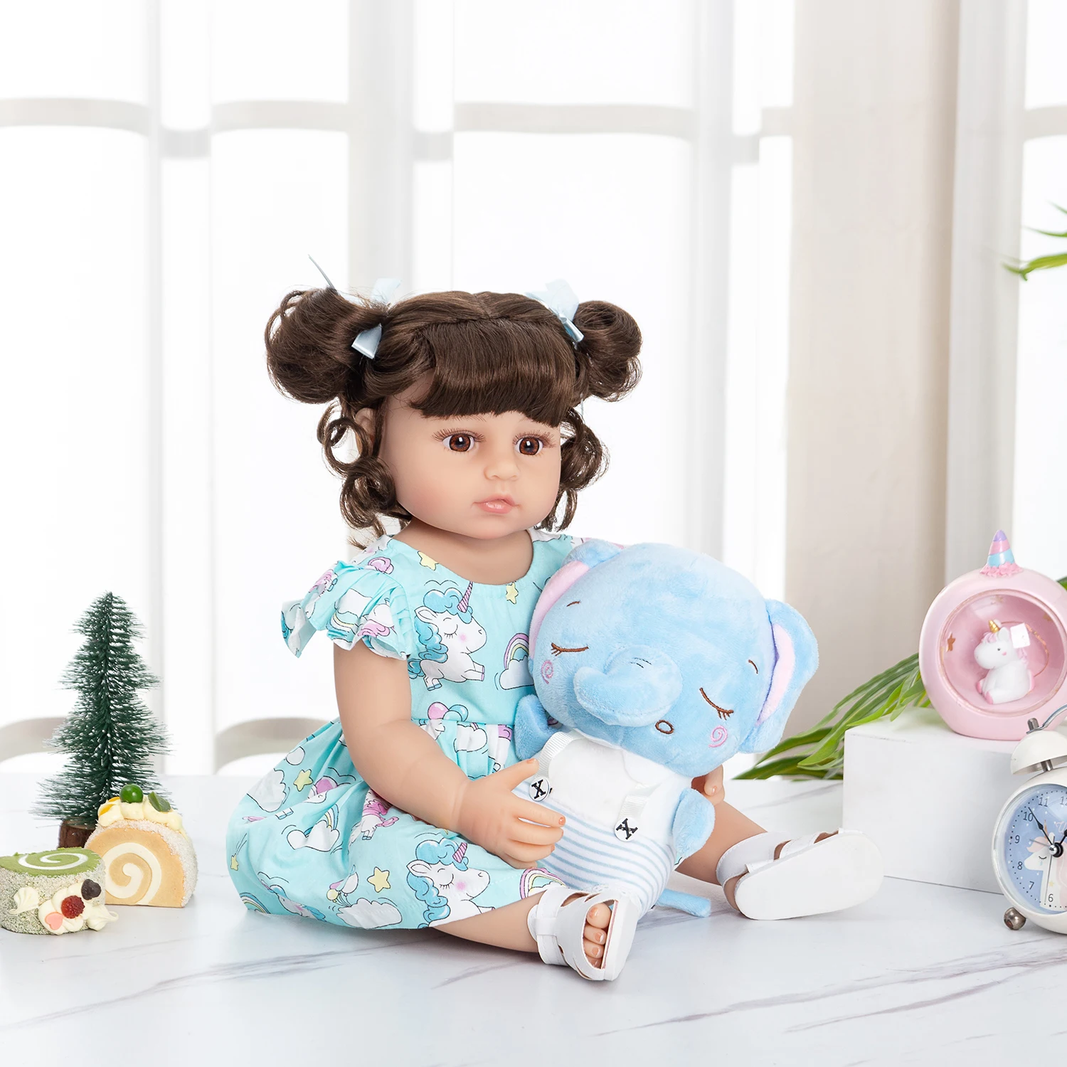 Bebê Reborn Menino Todo em Silicone 55cm - OLhos castanhos