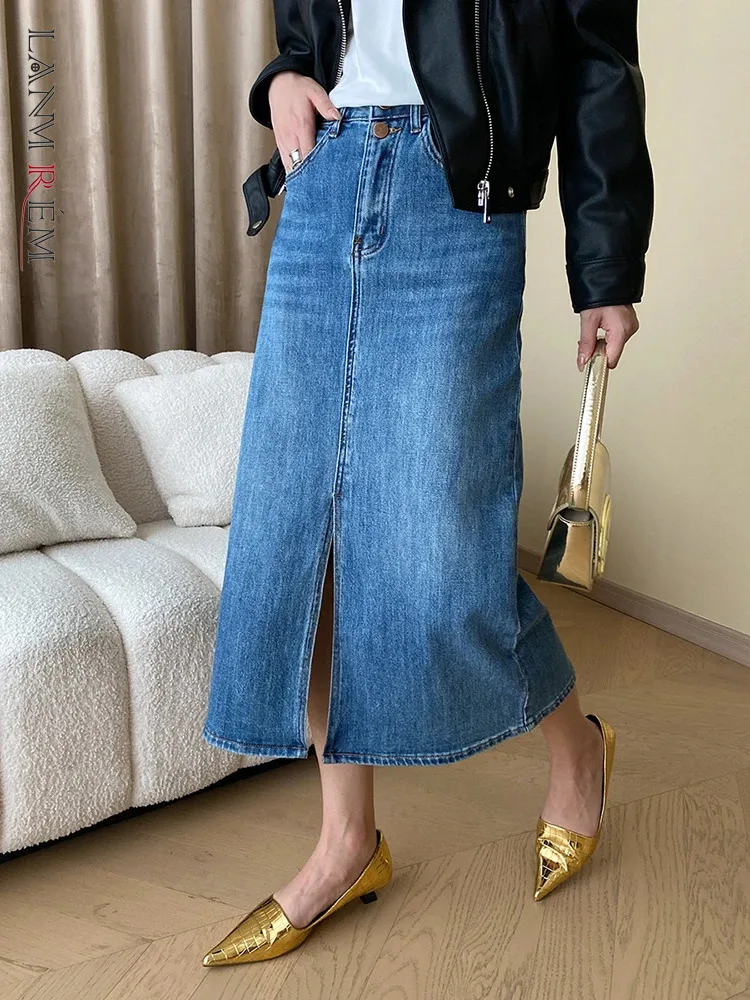 

[LANMREM] Elegant Split Washed Denim Skirts For Women High Waist A-line Mid-length Office Lady Clothing 2024 Spring New 26D5452