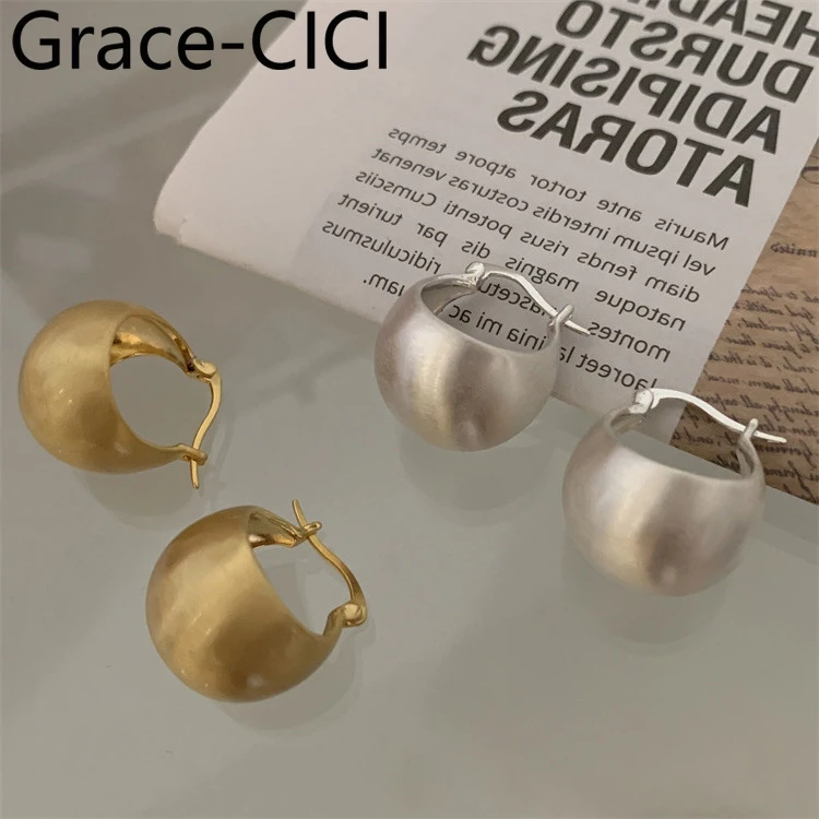 

Женские серьги-кольца из серебра 925 пробы, с геометрическим рисунком